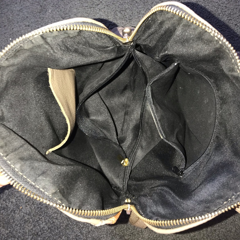 Authentic Leather backpack - Picture 3 of 4